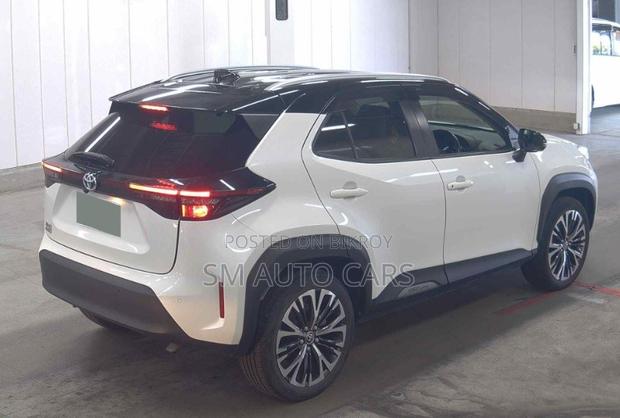 Toyota Yaris Cross 1.5 Hybrid FWD 2021 Pearl