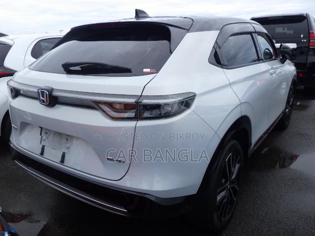 Honda Vezel 2024 Pearl