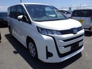 Toyota Noah 2022 Pearl for sale