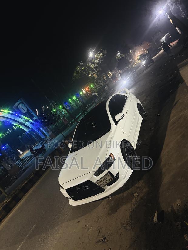 Mitsubishi Lancer 2010 Pearl