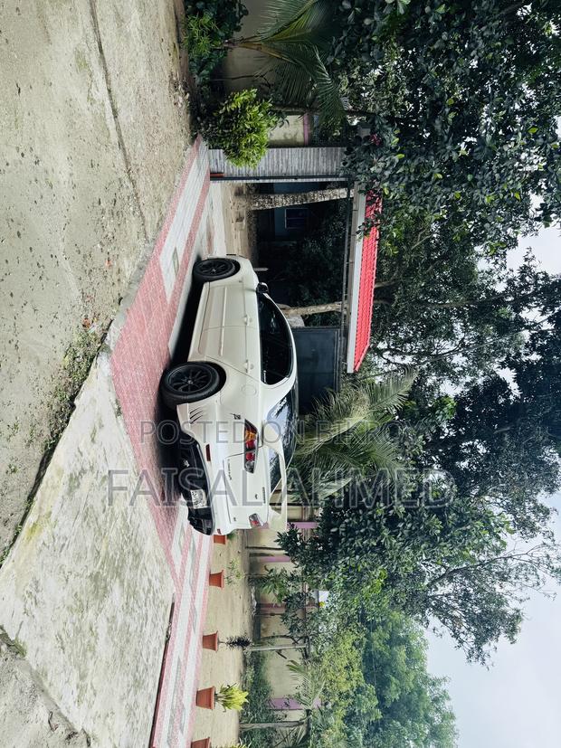Mitsubishi Lancer 2010 Pearl