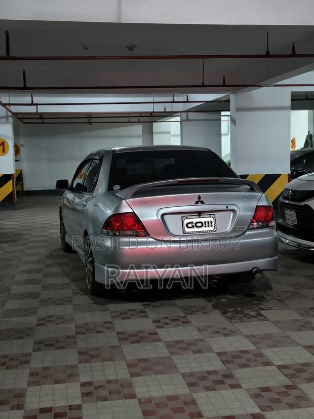 Mitsubishi Lancer 2004 Silver
