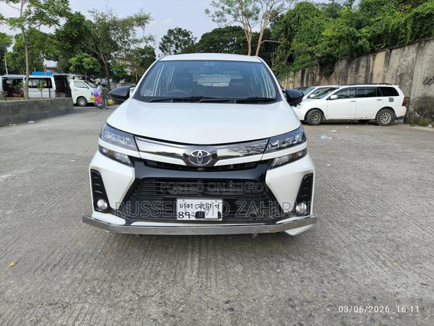 Toyota Venza 2021 White