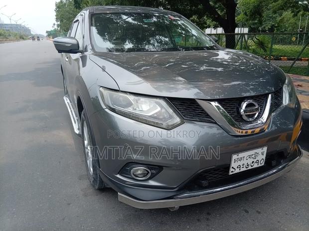 Nissan X-Trail 2.0 Hybrid FWD 2016 Gray
