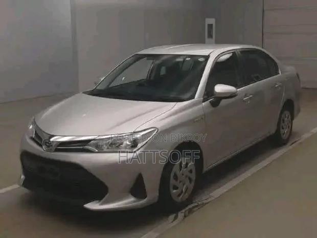 New Toyota Axio 1.5 Hybrid 2WD 2020 Silver