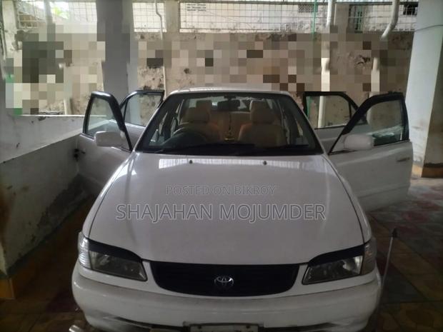 Toyota Corolla 1997 White