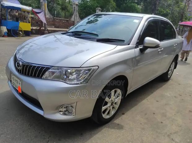 Toyota Axio 1.5 Luxel 2WD 2014 Silver