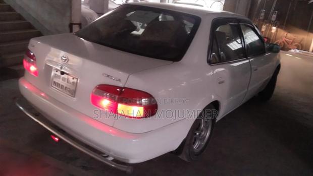 Toyota Corolla 1997 White