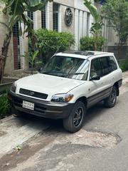 Toyota RAV4 1995 White for sale