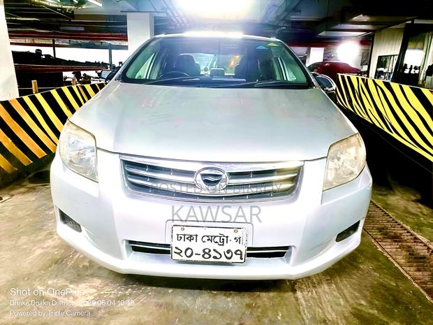 Toyota Axio 2010 Silver