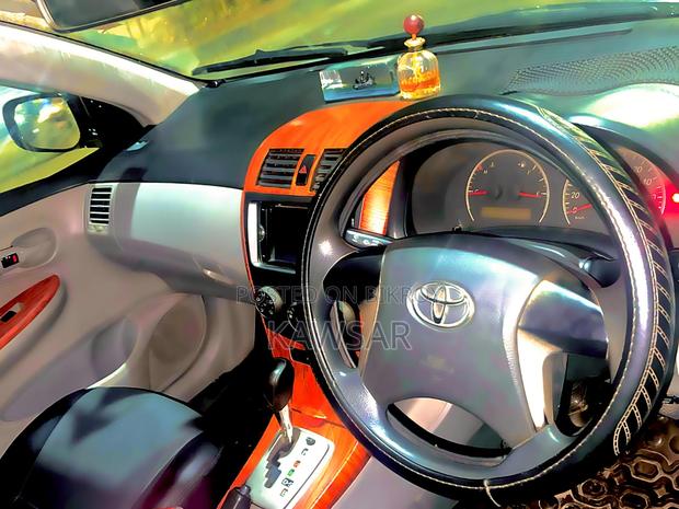 Toyota Axio 2010 Silver