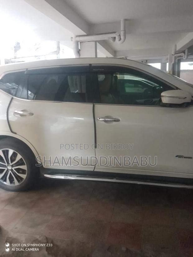 Nissan X-Trail 2.0 Hybrid FWD 2015 White