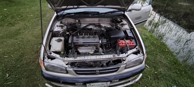 Toyota Corolla 1997 Pearl