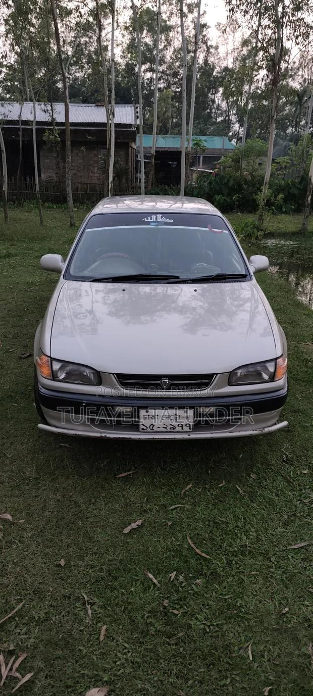 Toyota Corolla 1997 Pearl