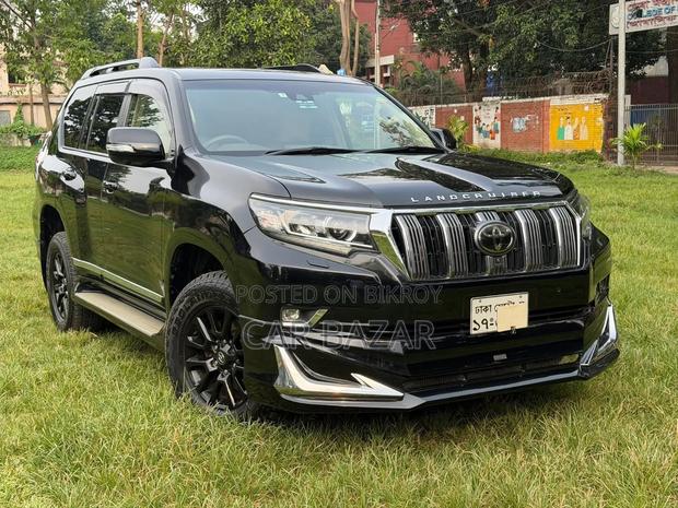 Toyota Land Cruiser Prado 2.7 2017 Black
