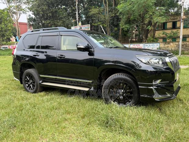 Toyota Land Cruiser Prado 2.7 2017 Black