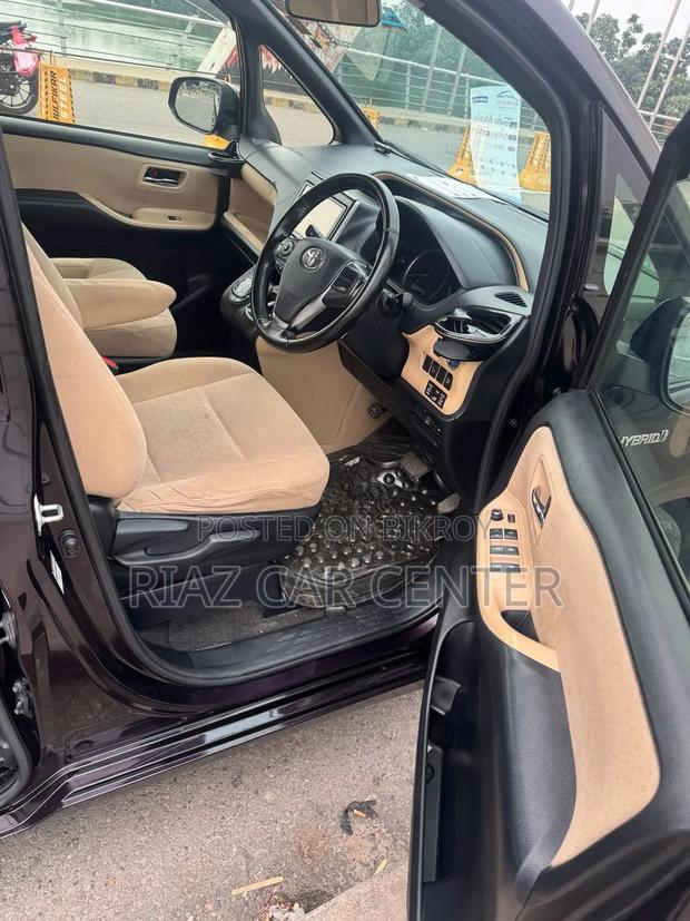 Toyota Noah 2014 Maroon