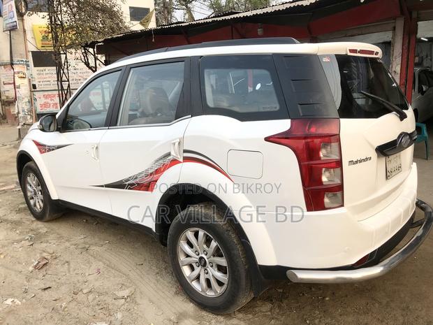 Mahindra XUV500 2016 White