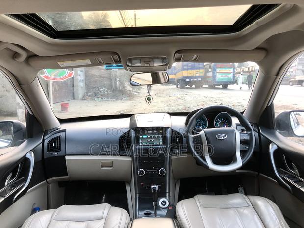 Mahindra XUV500 2016 White