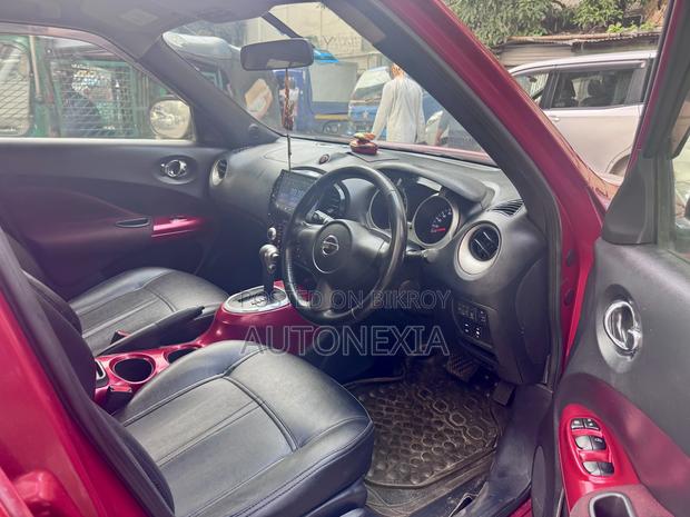 Nissan Juke 2011 Maroon
