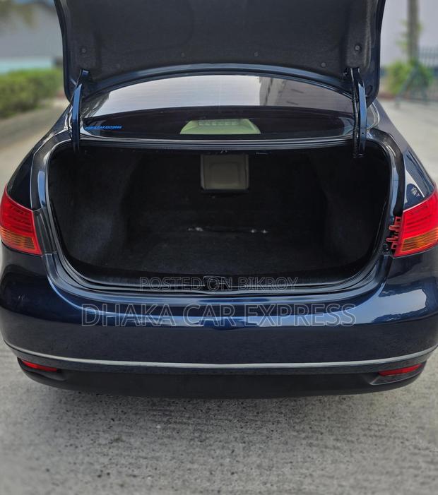 Nissan Bluebird 2008 Blue
