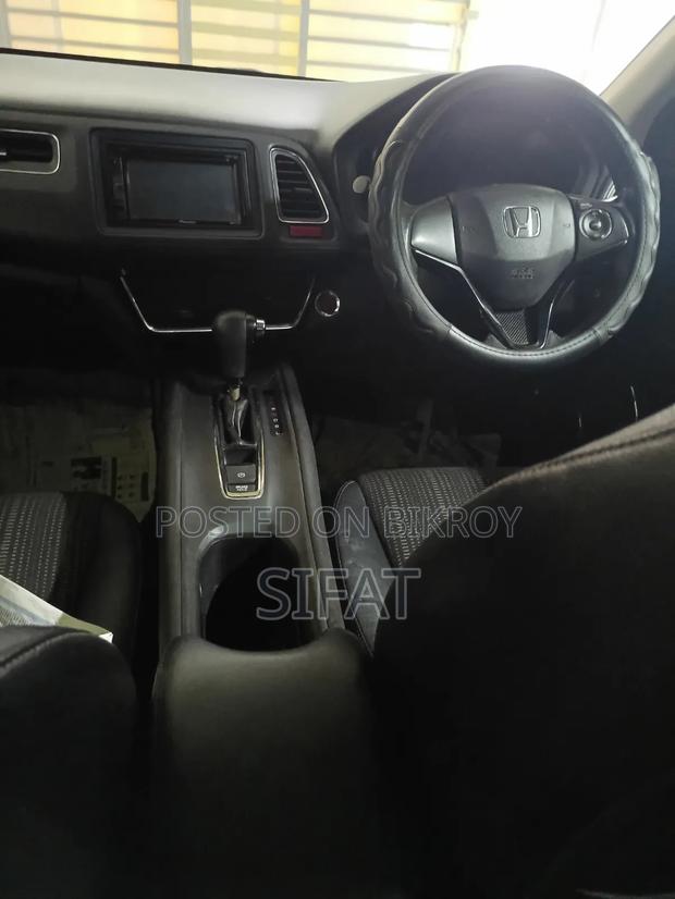 Honda Vezel 1.5 2WD 2015 Gray