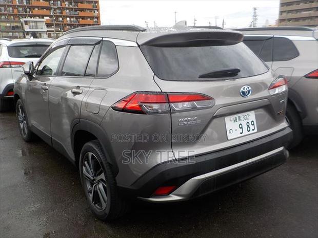 Toyota Corolla Cross 1.8 Hybrid FWD 2021 Brown