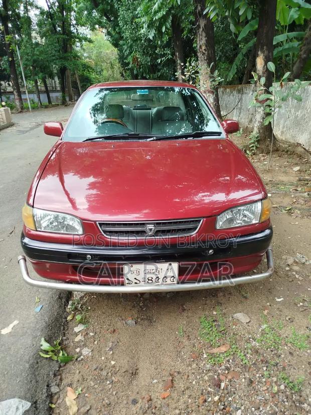 Toyota Corolla 1997 Maroon