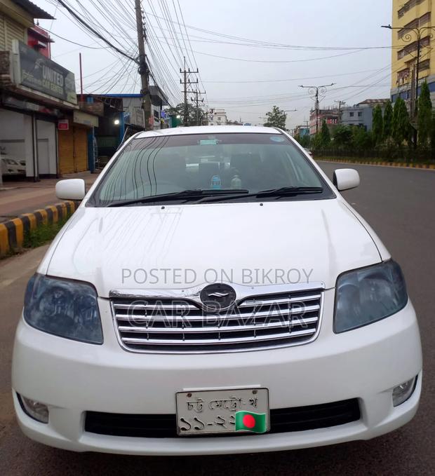 Toyota Corolla 2005 White