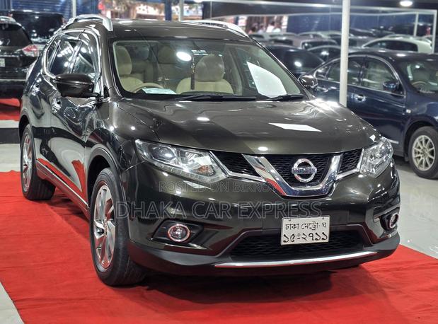 Nissan X-Trail 2014 Gray