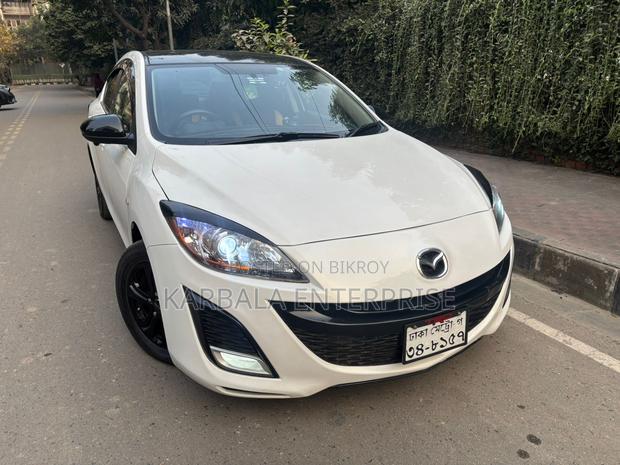 Mazda Axela 2011 Pearl