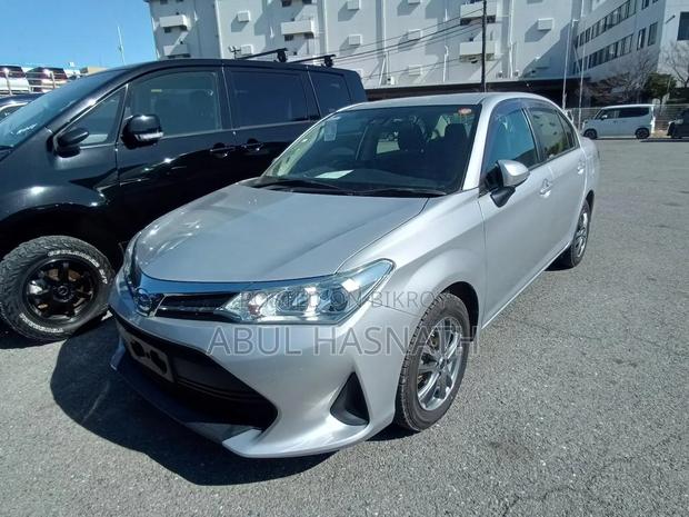 Toyota Axio 2021 Silver