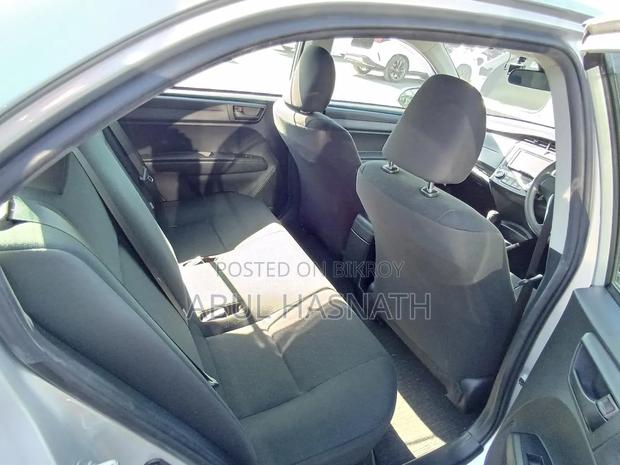 Toyota Axio 2021 Silver