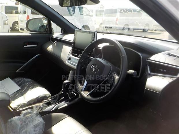 Toyota Corolla Cross 1.8 Hybrid FWD 2021 Pearl