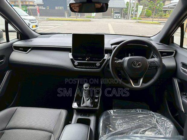 New Toyota Corolla Cross 2026 Brown