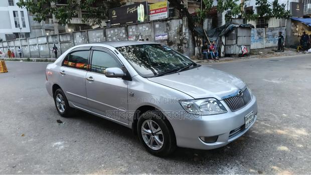 Toyota Corolla 2005 Silver