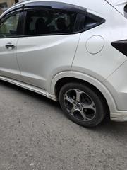 Honda Vezel 1.5 Hybrid 2WD 2014 Pearl for sale