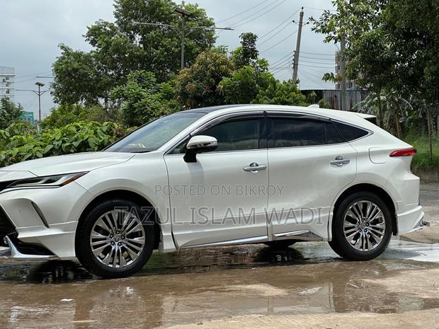Toyota Harrier Z 2020 Pearl