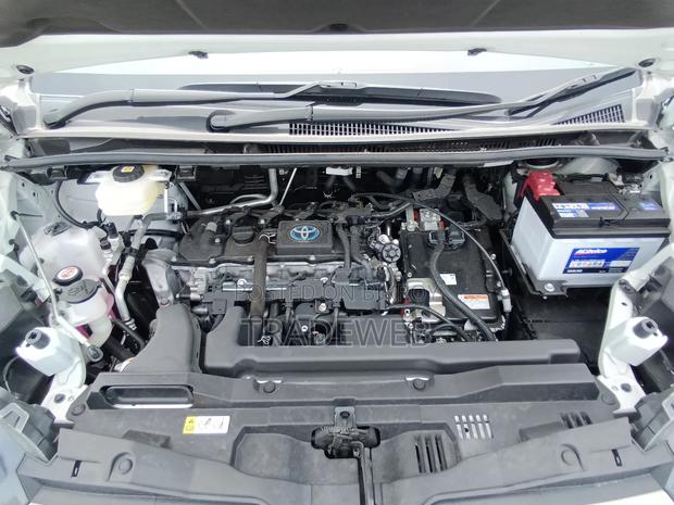 Toyota Noah 2022 Pearl