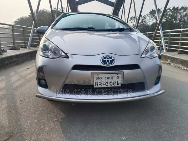Toyota Aqua 2013 Silver