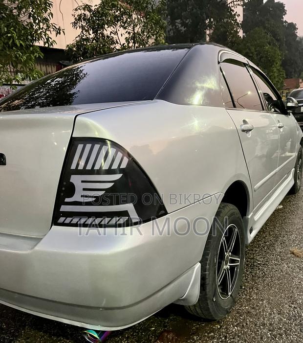 Toyota Corolla Sedan Automatic 2004 Silver