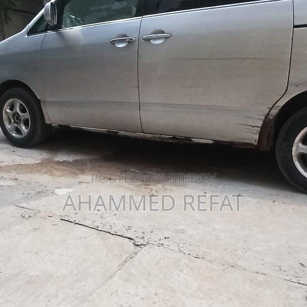 Toyota Noah 2.0 AWD (8 Seater) 2004 Silver