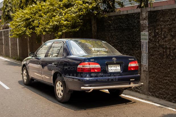 Toyota Corolla Sedan 1999 Blue