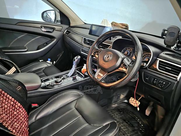 Car 2021 White