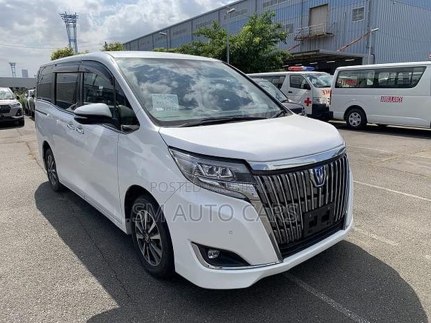 Toyota Esquire 1.8 FWD Hybrid (7 Seater) 2021 Pearl