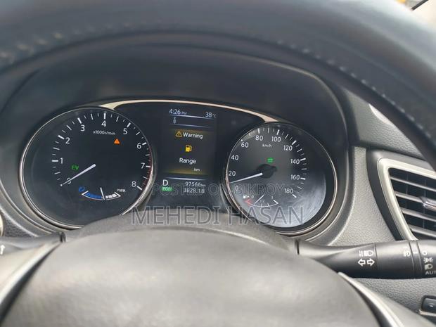 Nissan X-Trail 2015 Pearl