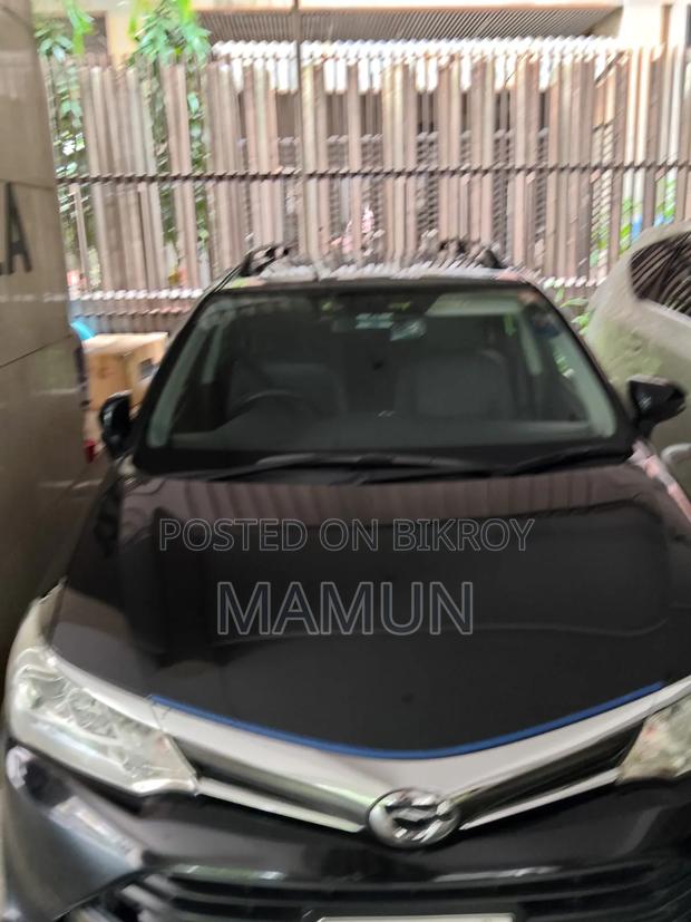 Toyota Corolla Fielder 1.5 Petrol FWD 2017 Black
