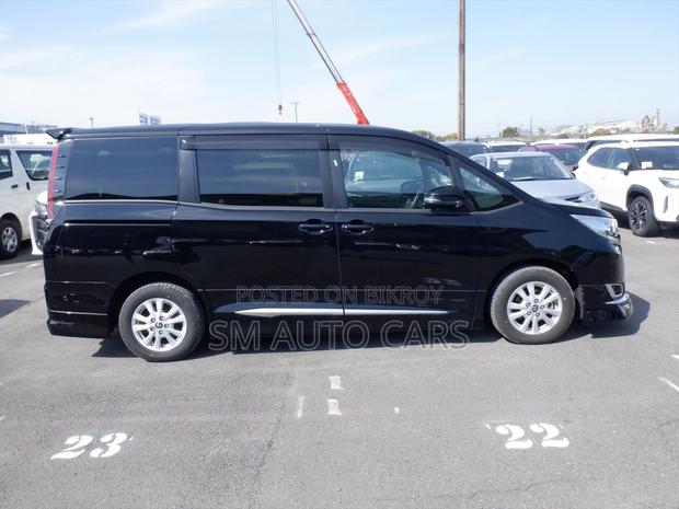Toyota Noah 1.8 FWD Hybrid (7 Seater) 2021 Black
