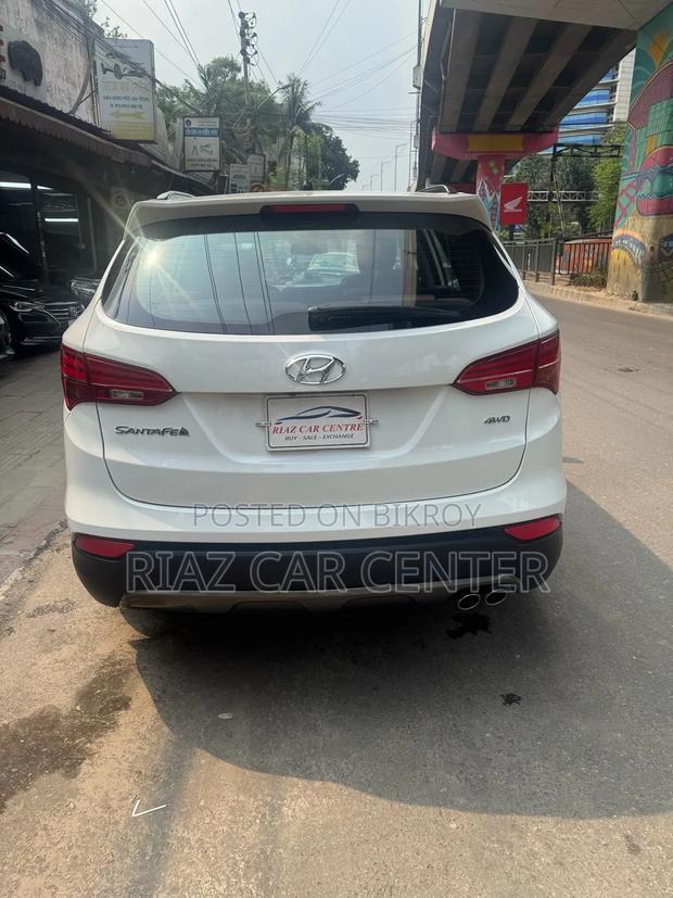 Hyundai Santa Fe 2015 White