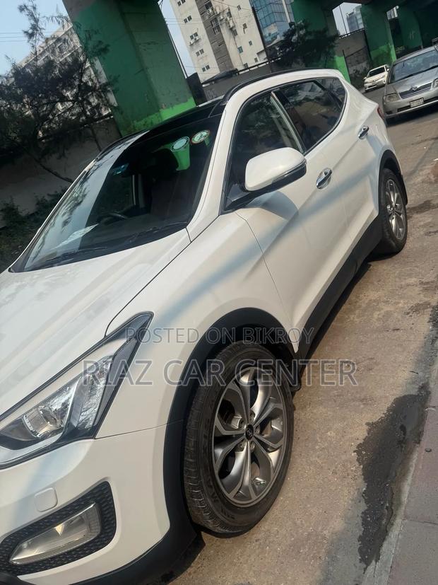 Hyundai Santa Fe 2015 White